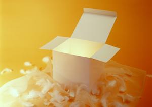 金箔を使ったアクセサリーの魅力と選び方｜日本伝統の輝きを楽しむ最新トレンド